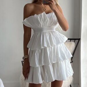 NWOT Strapless White Layered Mini Dress